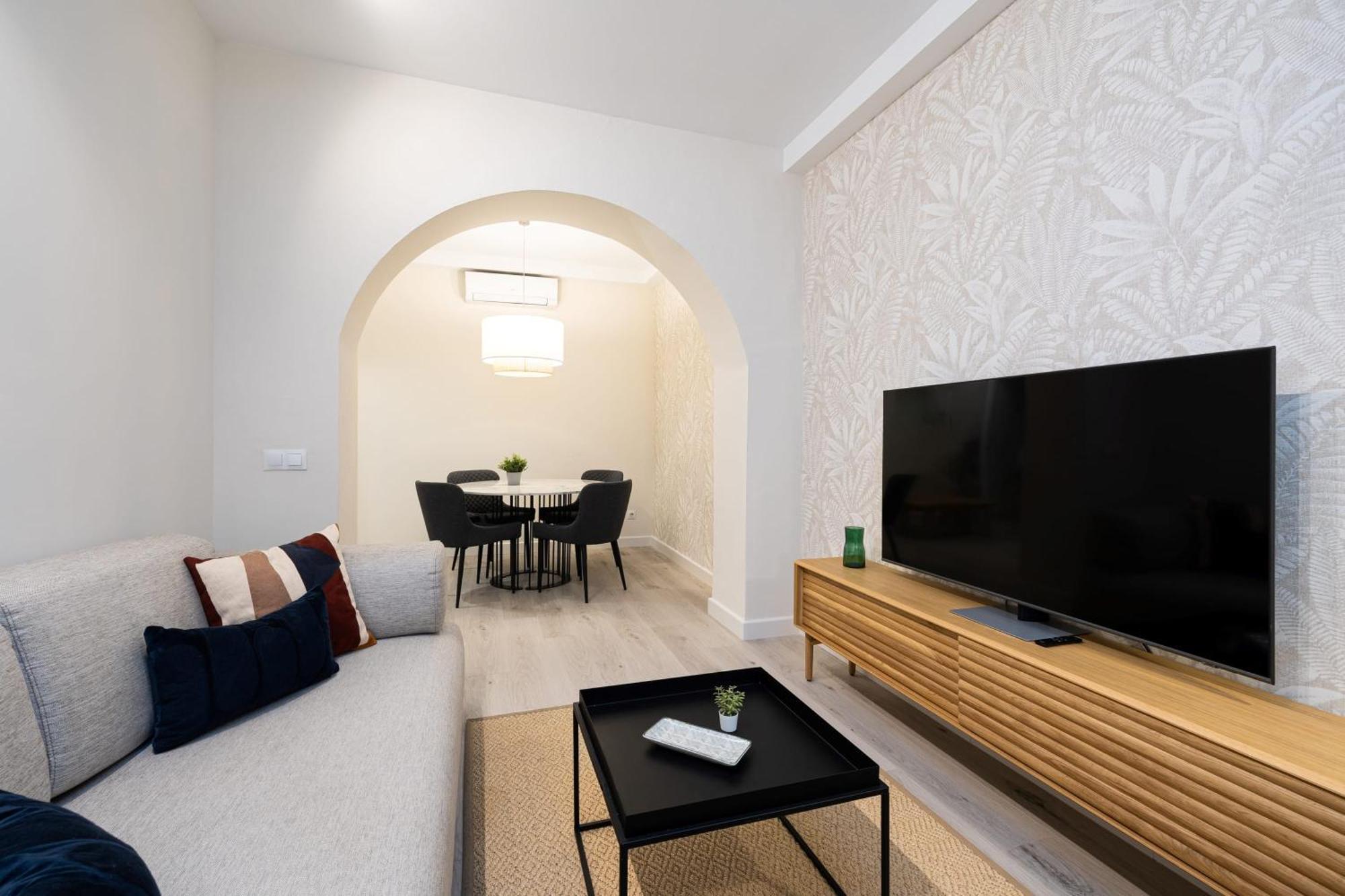Cozy Apartment In The Heart Of Malaga Exterior photo